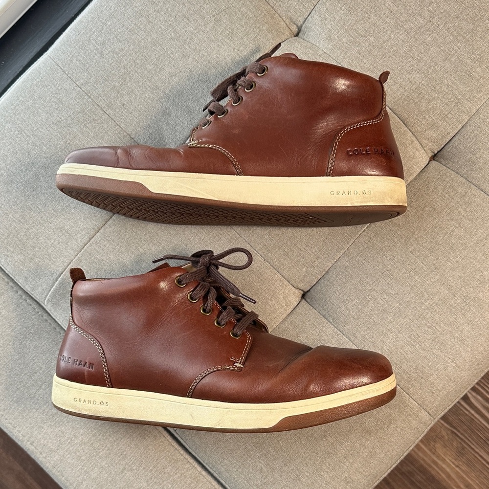 Cole Haan Men’s Chukka Boots – Size 9 – Brown Leather – Great Condition